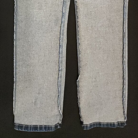 Gloria Vanderbilt Womens Jeans Size 4 Petite Dark Wash Straight Leg - Picture 7 of 16